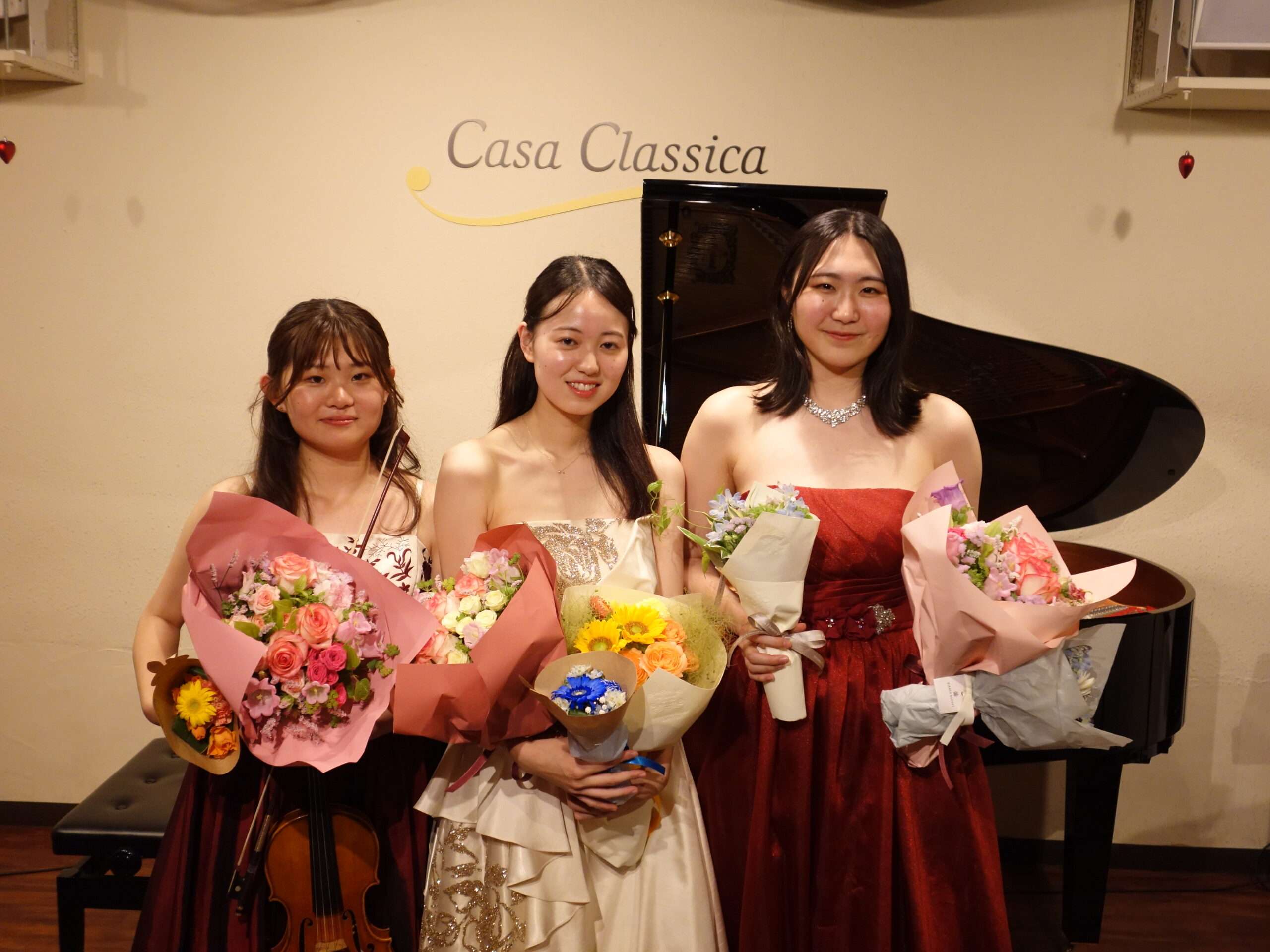 6月22日（日）昼の部 清水楓子（ピアノ）須賀さくら（声楽）安達智美